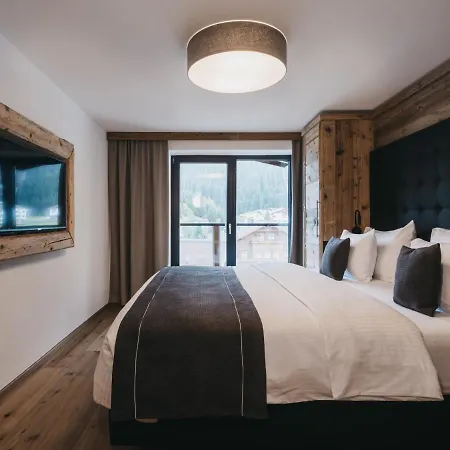 Vaya Paznaun Hotell 4*