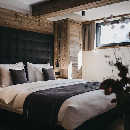 Vaya Paznaun Hotell