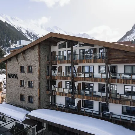 Szálloda Vaya Paznaun