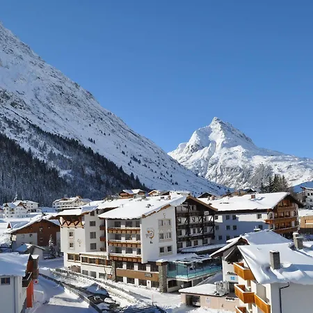 Vaya Paznaun Hotell Galtür