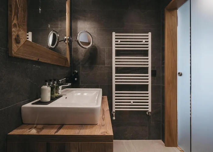 Hotel Vaya Paznaun Inklusive Silvretta Card Premium Im Sommer 4*