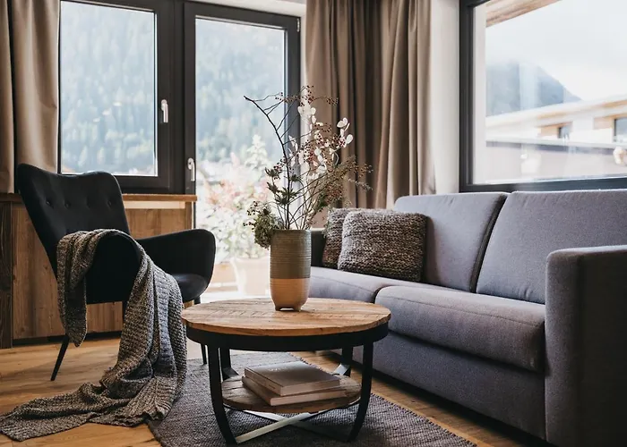 Hotel Vaya Paznaun Inklusive Silvretta Card Premium Im Sommer 4*