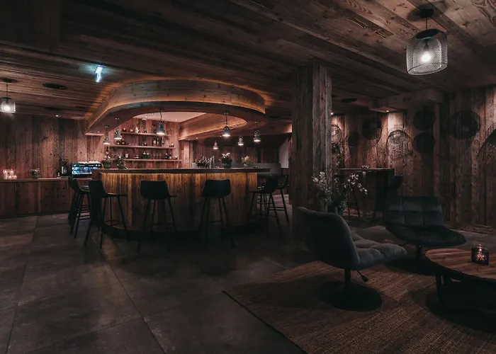 Vaya Paznaun Inklusive Silvretta Card Premium Im Sommer Hotel Galtür