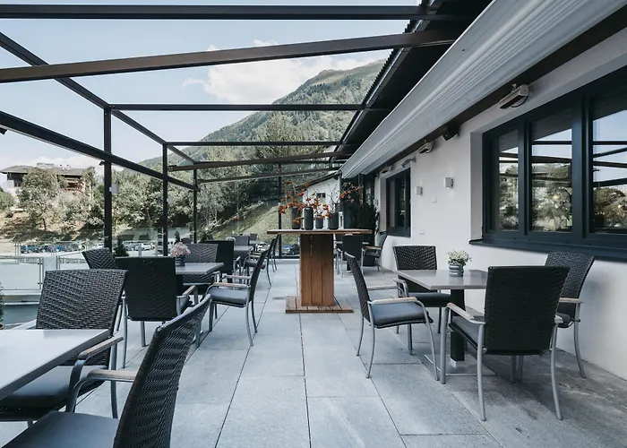 Vaya Paznaun Inklusive Silvretta Card Premium Im Sommer Hotel Galtür