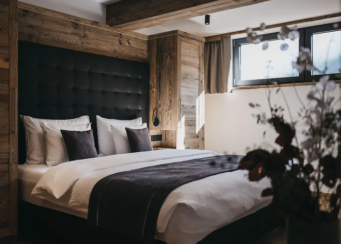 Vaya Paznaun Inklusive Silvretta Card Premium Im Sommer Hotel