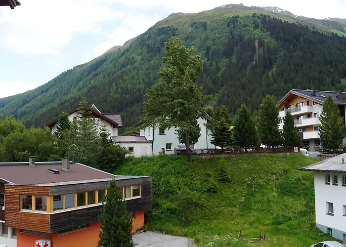 Vaya Paznaun Inklusive Silvretta Card Premium Im Sommer Hotel