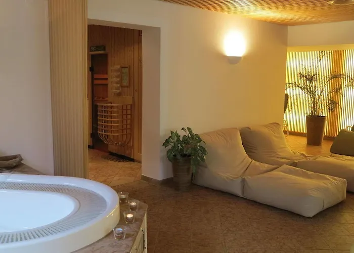 Vaya Paznaun Inklusive Silvretta Card Premium Im Sommer Hotel