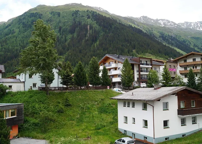 Hotel Vaya Paznaun Inklusive Silvretta Card Premium Im Sommer 4*