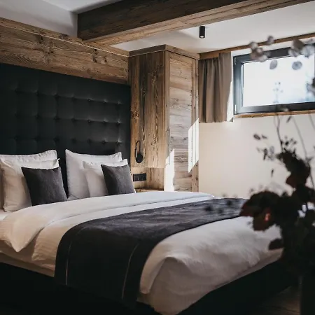 Hotel Vaya Paznaun Inklusive Silvretta Card Premium Im Sommer