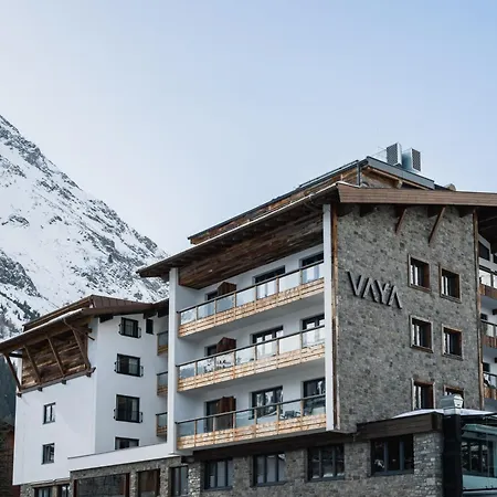 Vaya Paznaun Inklusive Silvretta Card Premium Im Sommer 酒店 4*