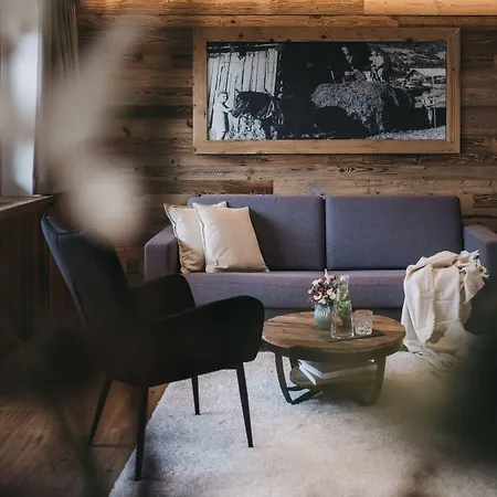Otel Vaya Paznaun Inklusive Silvretta Card Premium Im Sommer 4*